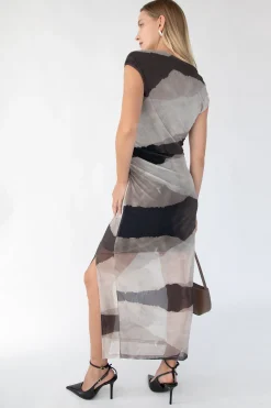 SLEEVELESS PATTERENED MESH MAXI DRESS