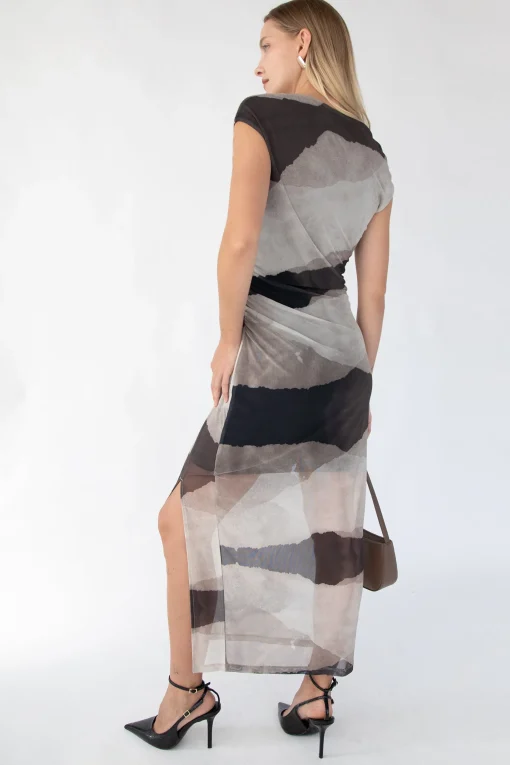 SLEEVELESS PATTERENED MESH MAXI DRESS