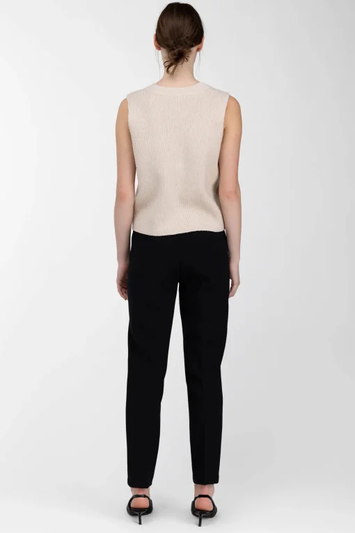 SLIM FIT TAPERED LEG TROUSER