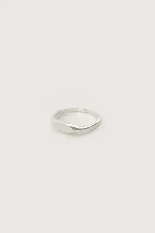 Slim Signet Ring