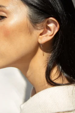 SMALL DAINTY HOOP