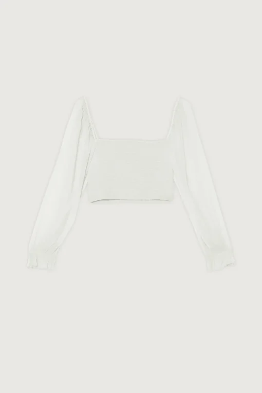 SMOCKED RUFFLE SLEEVE BLOUSE