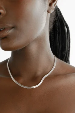 SNAKE CHAIN NECKLACE
