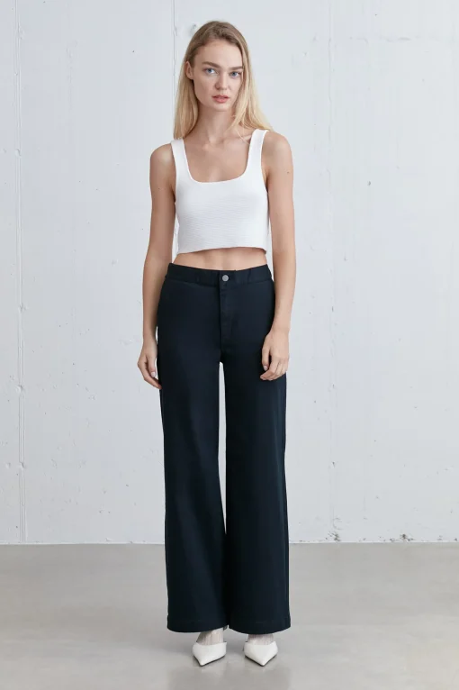 SQUARE NECK KNIT TANK