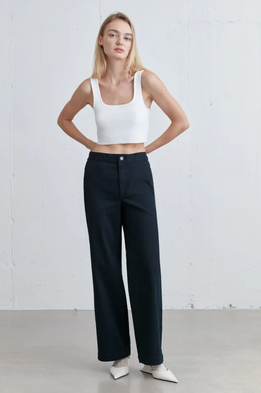 SQUARE NECK KNIT TANK