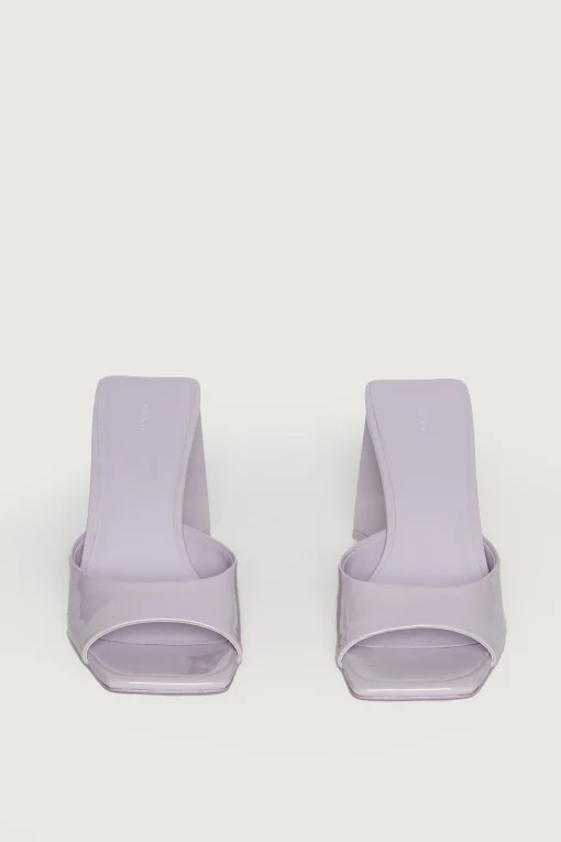 SQUARE TOE HEEL SANDAL