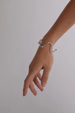 SQUIGGLE CUFF BRACELET