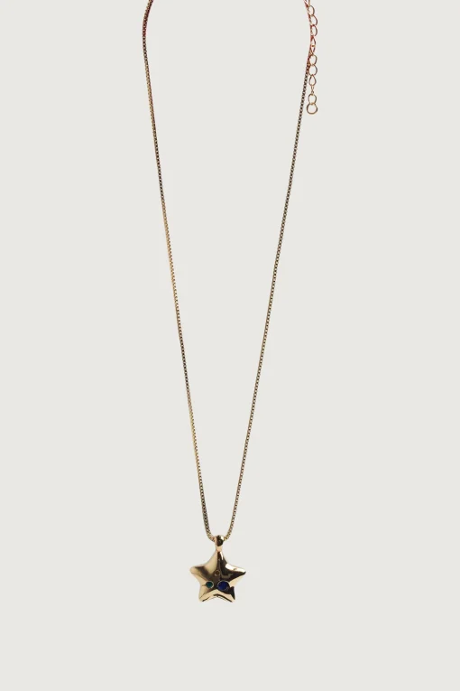STAR PENDANT NECKLACE