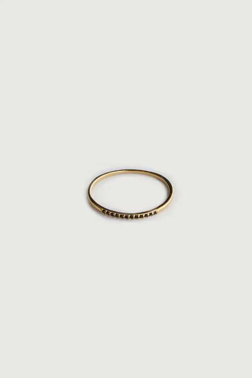STERLING SILVER RING WITH TINY STONES