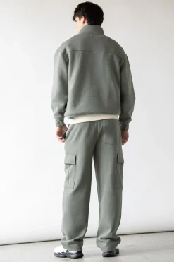 STRAIGHT LEG CARGO SWEATPANTS
