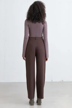 STRAIGHT LEG PANTS