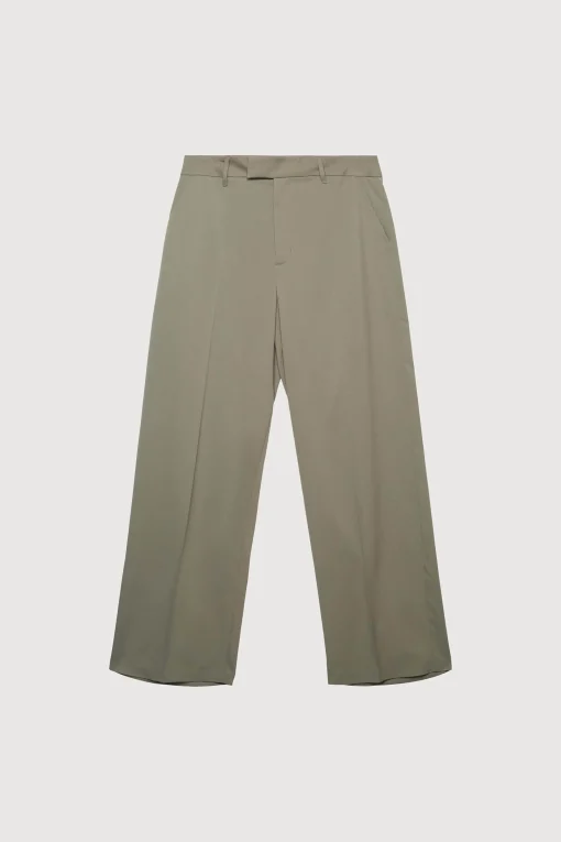 STRAIGHT LEG TROUSER