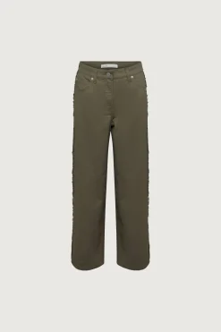 STRAIGHT LEG TWILL PANT WITH FRAYED SIDES