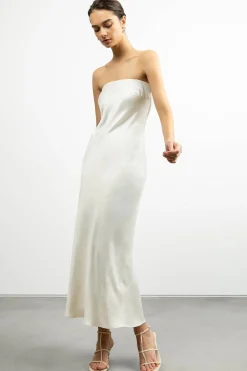 STRAPLESS SATIN DRESS