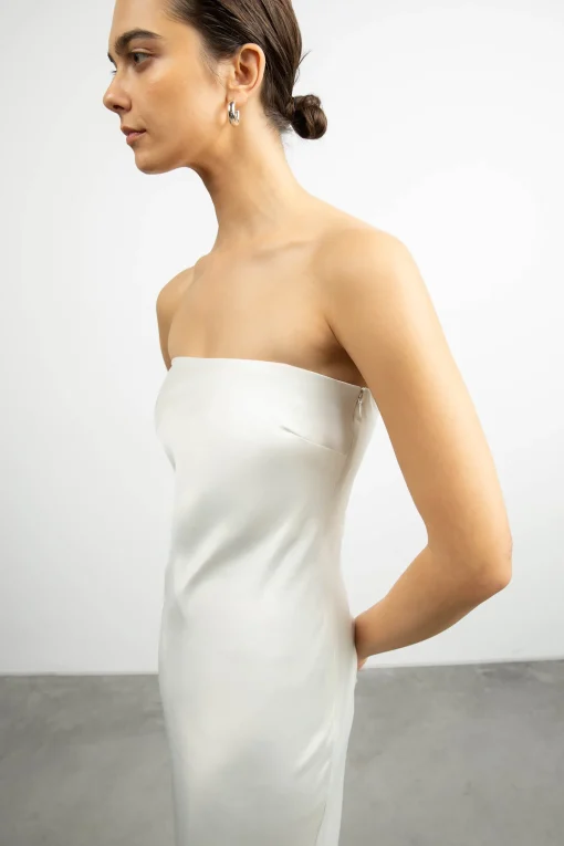 STRAPLESS SATIN DRESS