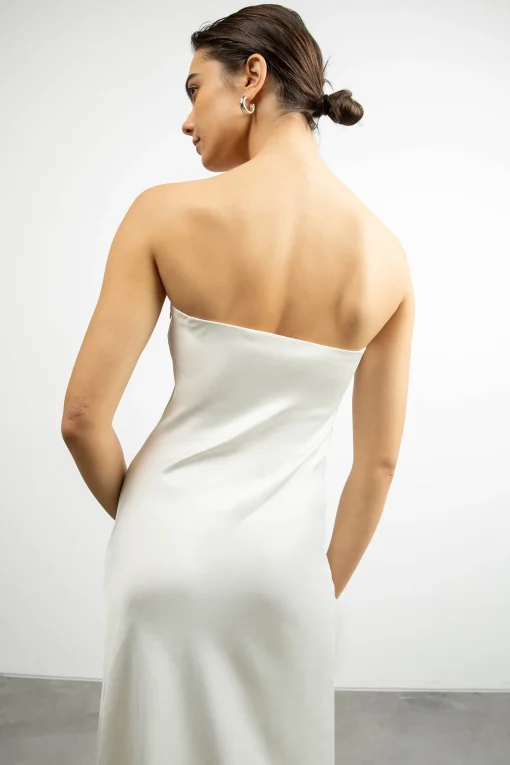 STRAPLESS SATIN DRESS