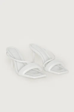 STRAPPY PADDED HEEL