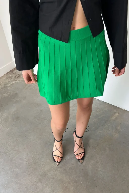 STRETCH KNIT MINI SKIRT