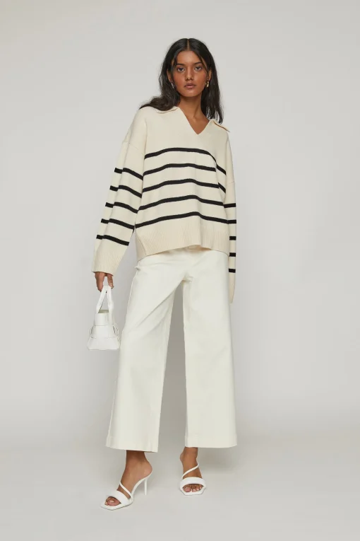 STRIPED COLLARED SWEATER