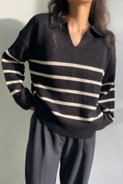 STRIPED COLLARED SWEATER