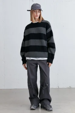 STRIPED CREWNECK SWEATER