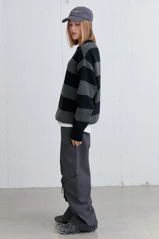 STRIPED CREWNECK SWEATER