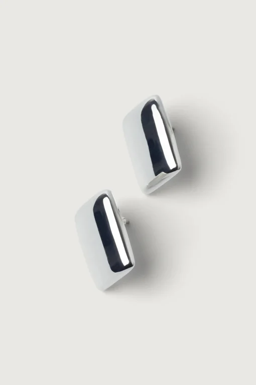 STUD SQUARE EARRING