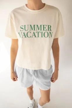 SUMMER VACATION GRAPHIC T-SHIRT