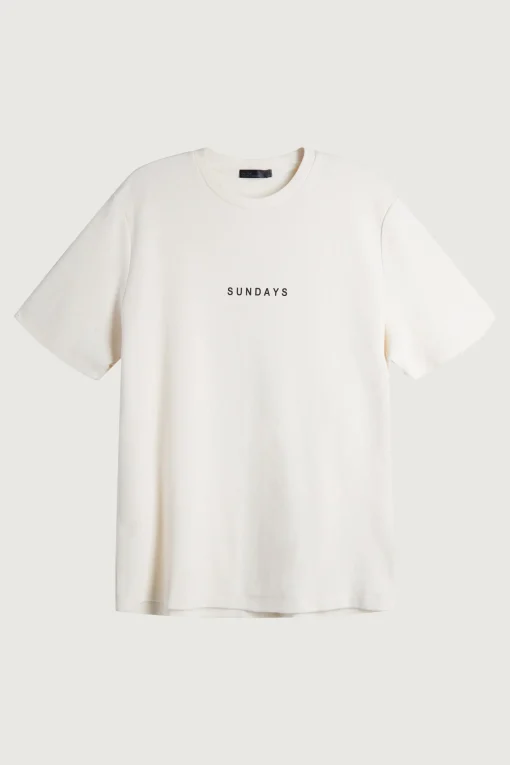 SUNDAYS TEE