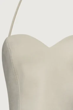 SWEETHEART NECKLINE TOP