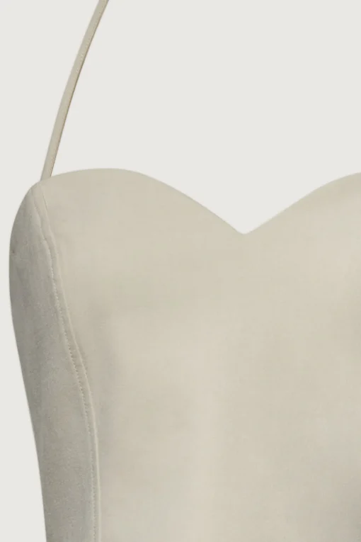 SWEETHEART NECKLINE TOP