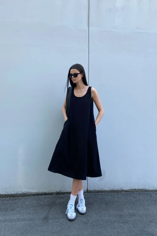 TANK MIDI DRESS WITH POCKETS