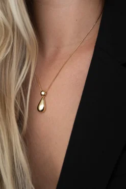 TEARDROP NECKLACE