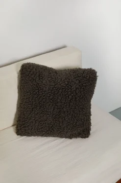 TEDDY CUSHION