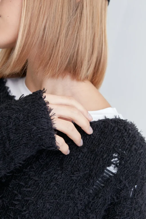 TEXTURED DISTRESSED SWEATER