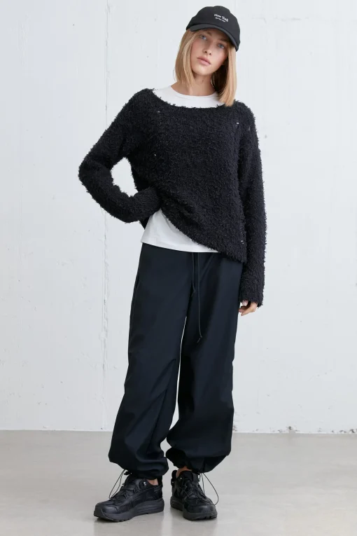 TEXTURED DISTRESSED SWEATER