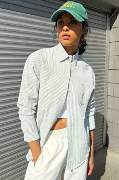 TEXTURED PINSTRIPE BUTTON UP SHIRT