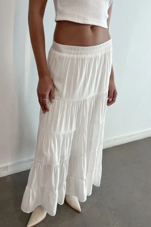 TIERED SKIRT WITH ELASTIC WAISTBAND