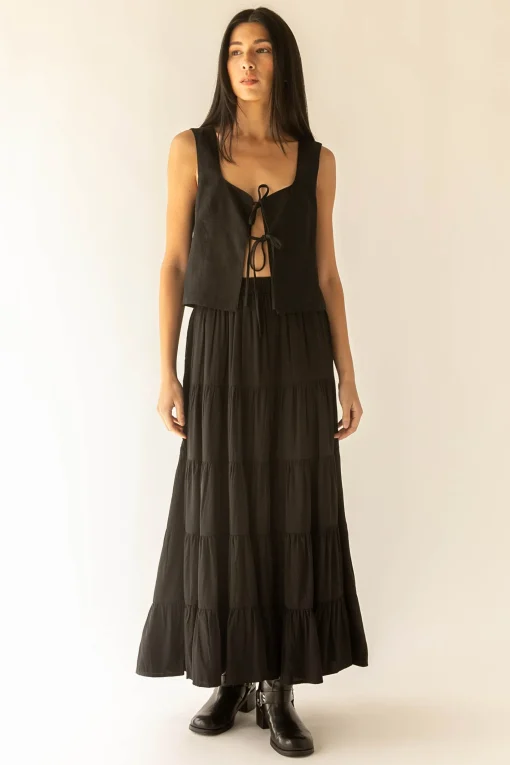 TIERED SKIRT WITH ELASTIC WAISTBAND