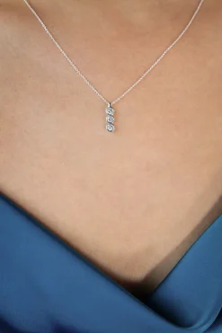 TRIPLE ZIRCONIA PENDANT NECKLACE