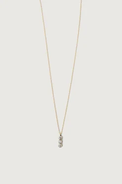 TRIPLE ZIRCONIA PENDANT NECKLACE