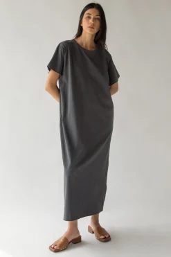 T-SHIRT DRESS