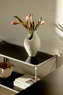 TULA VASE