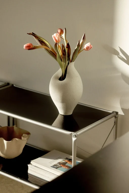 TULA VASE