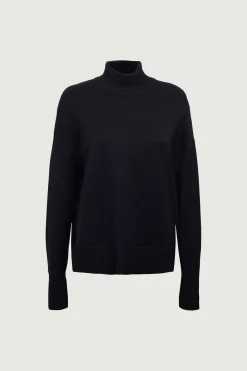TURTLENECK SWEATER