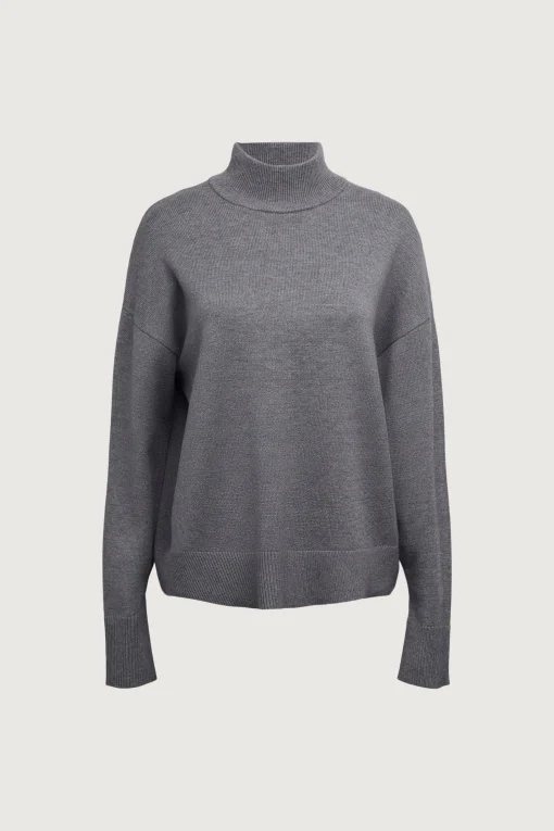 TURTLENECK SWEATER