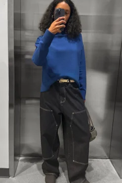 TURTLENECK SWEATER