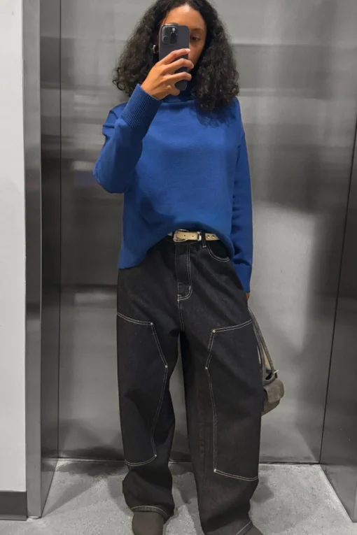 TURTLENECK SWEATER