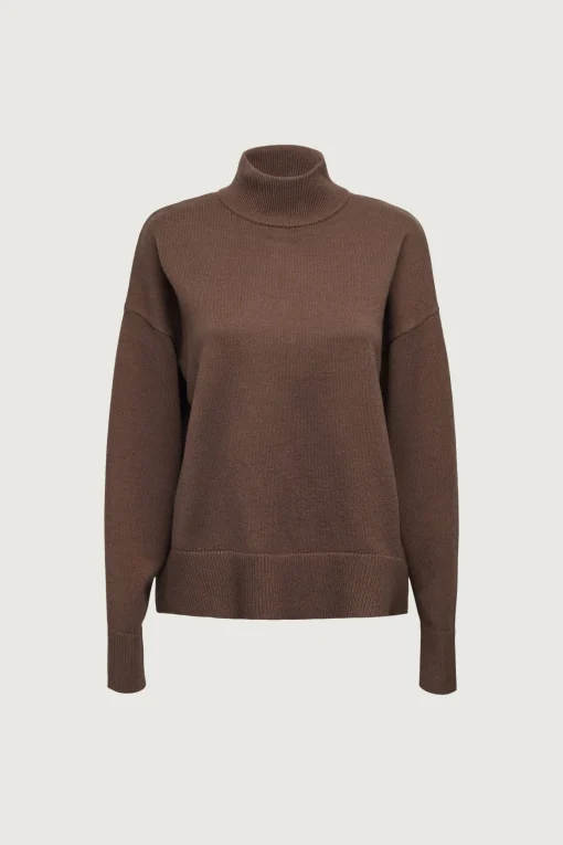 TURTLENECK SWEATER