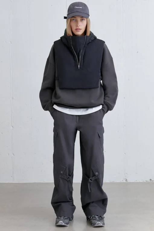 TURTLENECK SWEATSHIRT